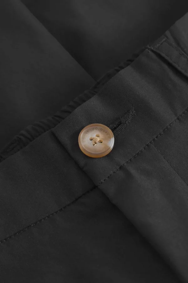 Shorts with Pleats - Black